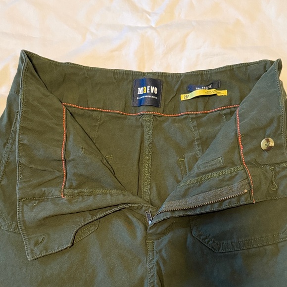 Maeve Collette Crop - Picture 2 of 3